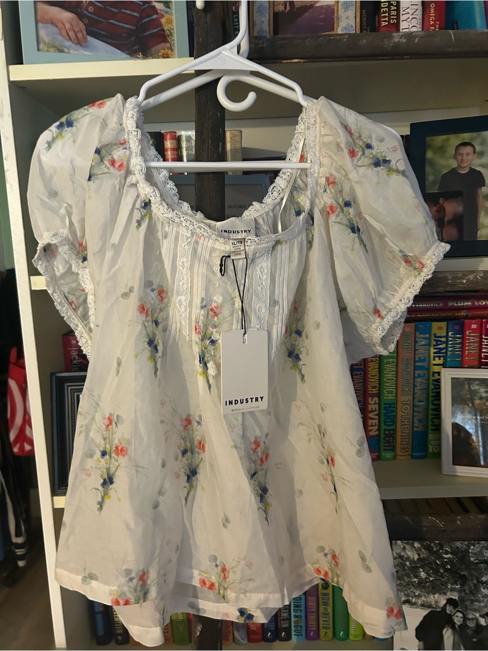 Industry White Floral Lace-Trim Peasant Blouse